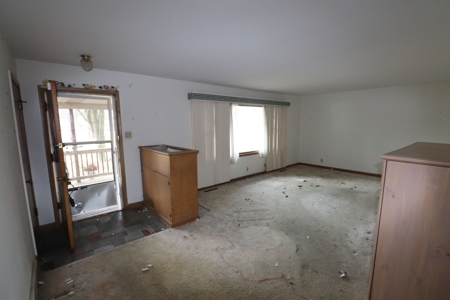 Ranch Home: Investors-Remodeler's-Home Owners - image 13