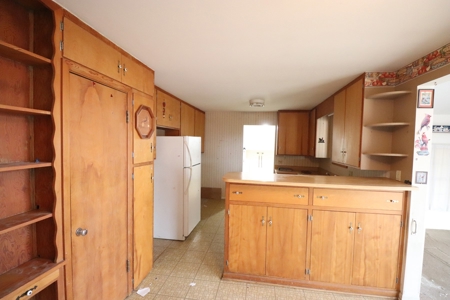 Ranch Home: Investors-Remodeler's-Home Owners - image 19