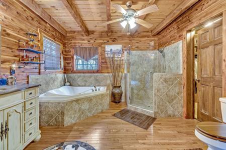 Country Home for Sale in Wayne County Tennessee - image 26