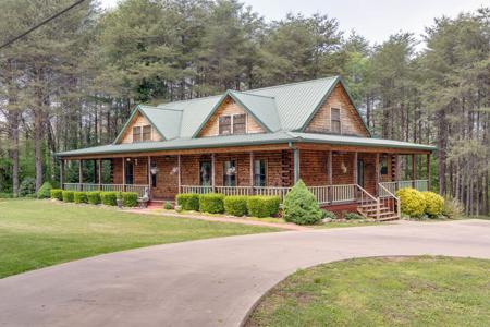 Country Home for Sale in Wayne County Tennessee - image 1