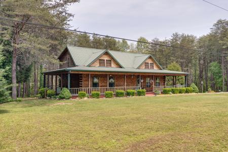 Country Home for Sale in Wayne County Tennessee - image 2