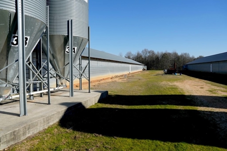 4 House Poultry Broiler Farm Mize MS w/ Residence - image 9