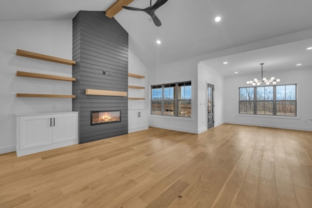 Custom Home For Sale In Tennessee - image 10