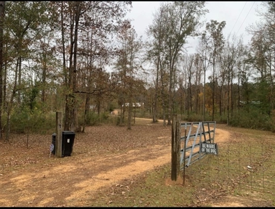 County Home on 11 Acres Franklin County Smithdale MS - image 33