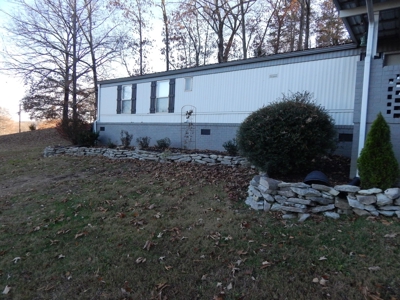 1995 Clayton Mobile Home on 1 Acre in Waynesboro, Tn. - image 25