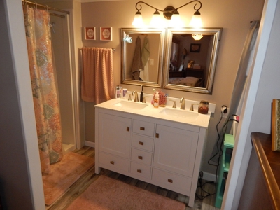 1995 Clayton Mobile Home on 1 Acre in Waynesboro, Tn. - image 17