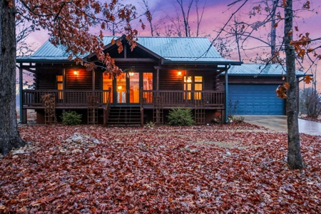 Exquisite Equine Property with Cedar Log Home, Mountain View - image 27