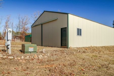 Exquisite Equine Property with Cedar Log Home, Mountain View - image 41