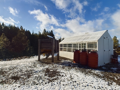 Cabin for Sale in Grangeville, Idaho - image 2