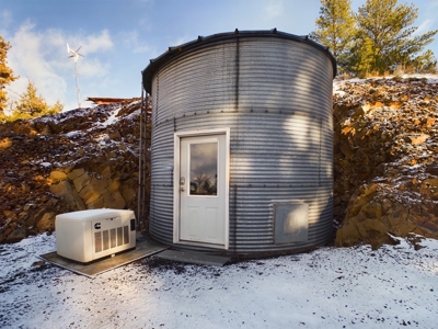 Cabin for Sale in Grangeville, Idaho - image 3
