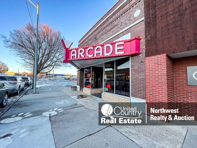 Arcade Bar Roundup MT Building and Turnkey Business for Sale - image 1