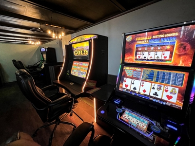 Arcade Bar Roundup MT Building and Turnkey Business for Sale - image 14