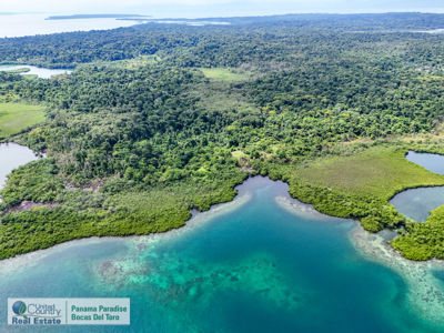 Large Waterfront Land on Isla Popa, Bocas del Toro, Panama - image 24