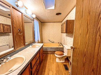 Affordable Home in Rural Community of Winnett Montana - image 11