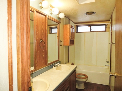 Affordable Home in Rural Community of Winnett Montana - image 2