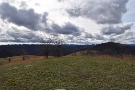 15.39 Acres with Clinch River Access in Hancock County, TN - image 11