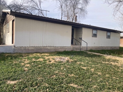 Auction Property in Iraan, Texas - image 2