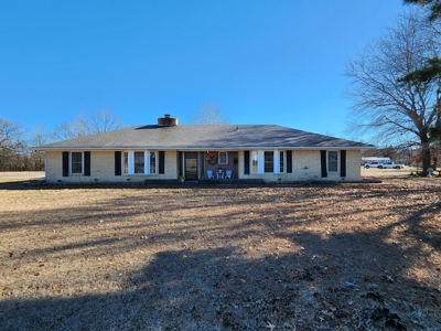 Southeast Oklahoma Country Home & Shop For Sale - image 1