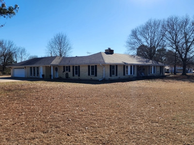 Southeast Oklahoma Country Home & Shop For Sale - image 2