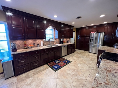 Southeast Oklahoma Country Home & Shop For Sale - image 8