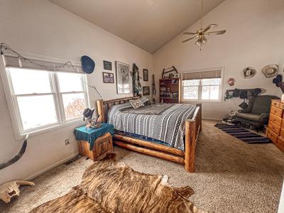 Country Home for Sale on Small Acreage in Lewistown, Montana - image 8