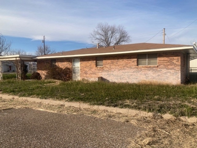 3 bedroom / 2 bath home in West Texas - image 8