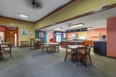 Commercial Restaurant Property For Sale or Lease- Waupaca WI - image 4