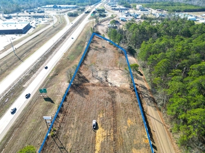4.5 Acres Commercial Land for Sale with I-55 Frontage - image 1