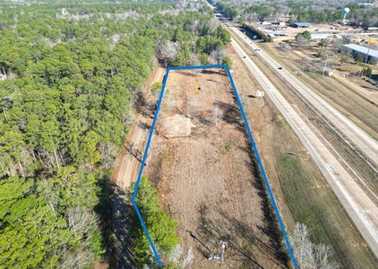 4.5 Acres Commercial Land for Sale with I-55 Frontage - image 5