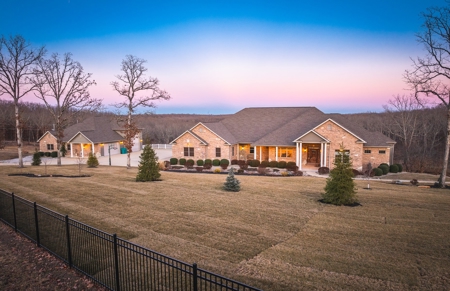 Luxury Country Home For Sale, Acreage Near Meramec River, MO - image 21