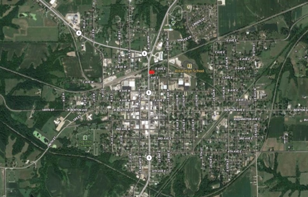 Albia Iowa Home For Sale - image 25