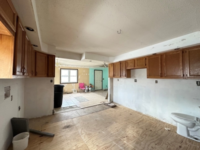 Albia Iowa Home For Sale - image 10