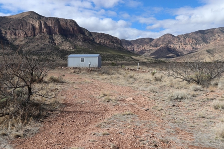 Hunting Property By The Chiricahua Mountain In Portal, Az - image 5