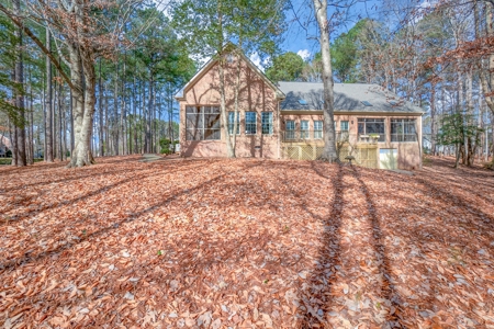 Albemarle Plantation Home With Creek Frontage - image 50