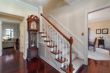 Albemarle Plantation Home With Creek Frontage - image 4