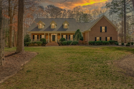 Albemarle Plantation Home With Creek Frontage - image 1