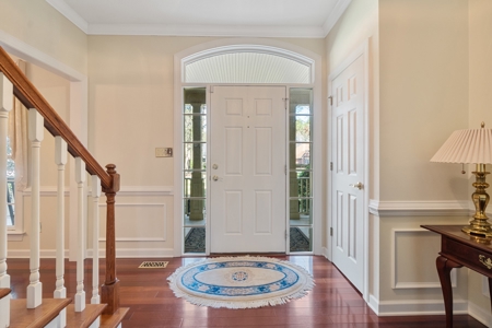 Albemarle Plantation Home With Creek Frontage - image 5
