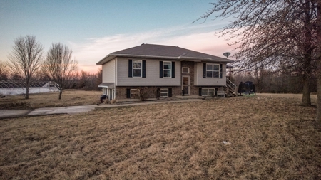 Home for sale Clinton MO - image 7
