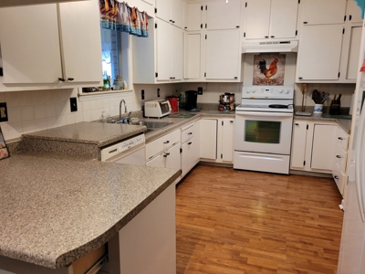 Ozarks Home In Pioneer Village Retirement Community - image 15