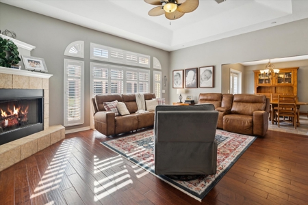 Stunning Brick Home With Land For Your Family & Animals - image 10