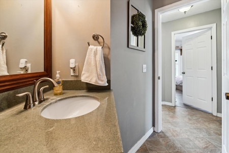 Stunning Brick Home With Land For Your Family & Animals - image 26