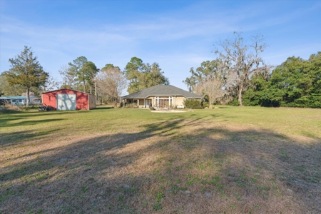 Stunning Brick Home With Land For Your Family & Animals - image 49
