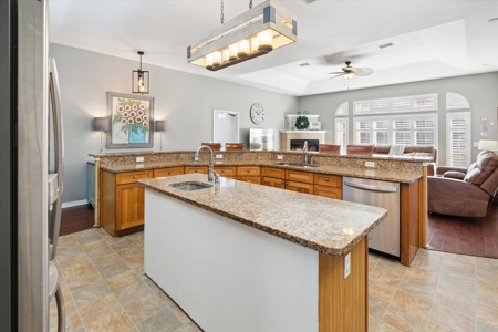 Stunning Brick Home With Land For Your Family & Animals - image 20