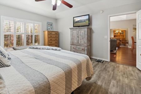 Stunning Brick Home With Land For Your Family & Animals - image 35
