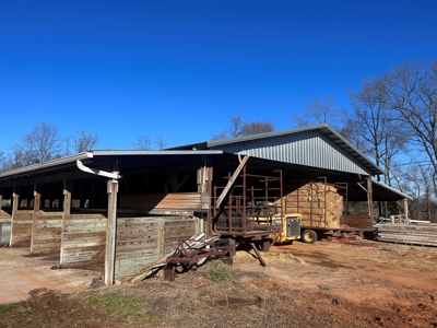 2 Organic Poultry Barns with a Cattle Barn on +/- 19.5 Acres - image 3