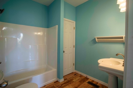 Lake Home For Sale in Horseshoe Bend, AR - image 44
