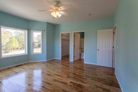 Lake Home For Sale in Horseshoe Bend, AR - image 21