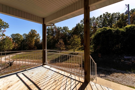 Lake Home For Sale in Horseshoe Bend, AR - image 7