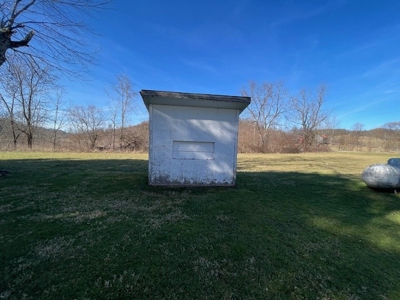 Historic Church & Social Hall In Monroe County, Oh - image 27