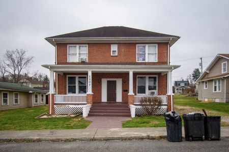Income Producing Homes for Sale Near Radford University - image 1